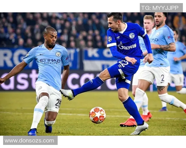 足球明星萌图大集合可爱瞬间尽在其中让你心动不已的足球明星萌态图文分享